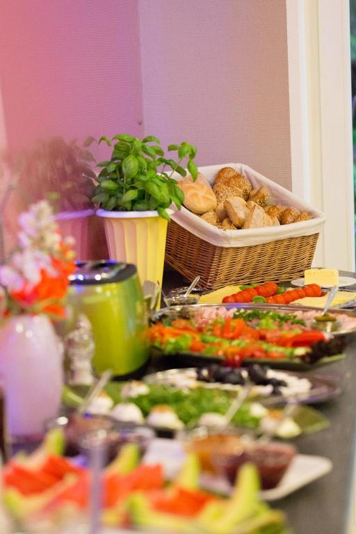 لينداو Das Mietwerk - Bed & Breakfast الغرفة الصورة