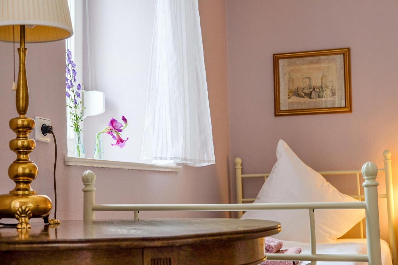 لينداو Das Mietwerk - Bed & Breakfast المظهر الخارجي الصورة